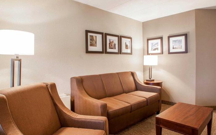 Quality Inn & Suites Orland Park - Chicago
