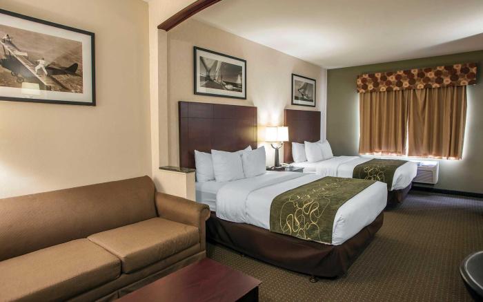 Comfort Suites Elgin Northwest