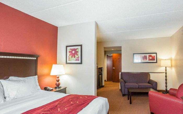 Comfort Suites Manchester near Arnold AFB