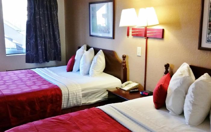 Country Hearth Inn & Suites Augusta