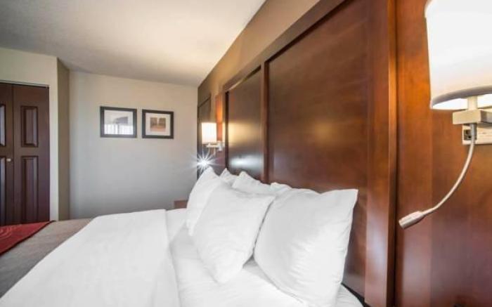 Quality Inn & Suites Boonville - Columbia