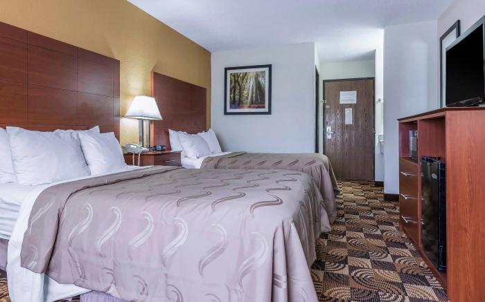 Quality Inn Sycamore - DeKalb
