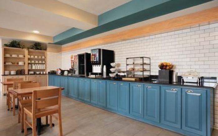 Country Inn & Suites by Radisson, Bowling Green, KY