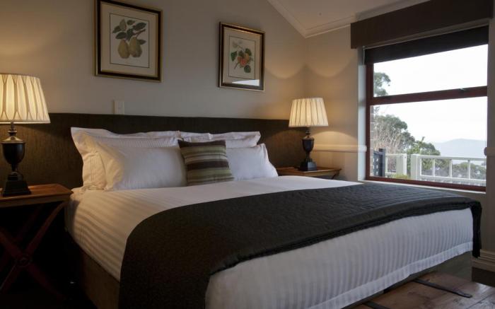 Echoes Boutique Hotel and Restaurant