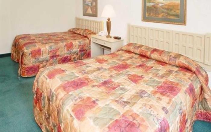 Econo Lodge Corinth