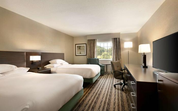 DoubleTree Resort by Hilton Hotel Lancaster