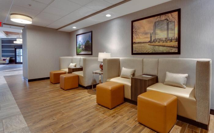 Drury Inn & Suites Overland Park