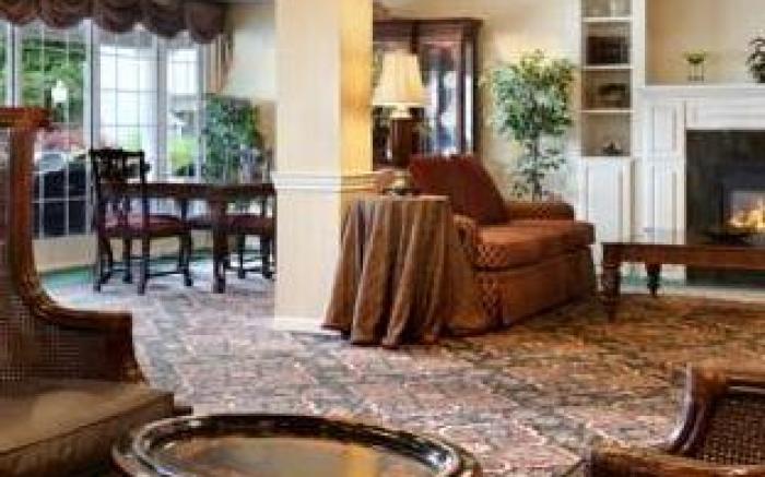 Fort William Henry Hotel