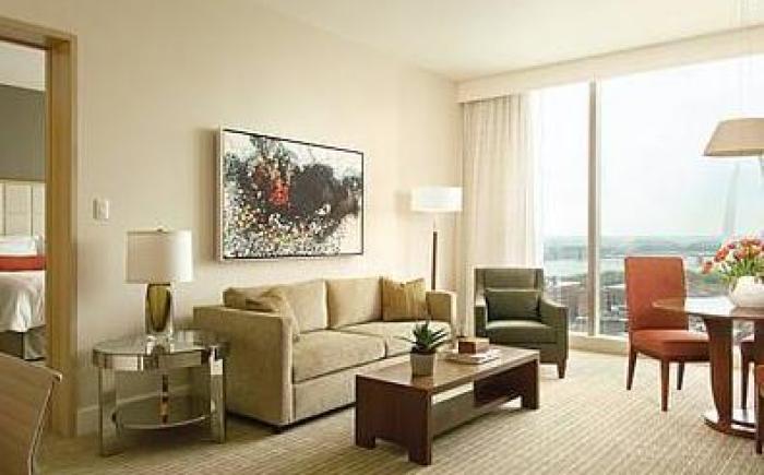 Four Seasons Hotel St Louis