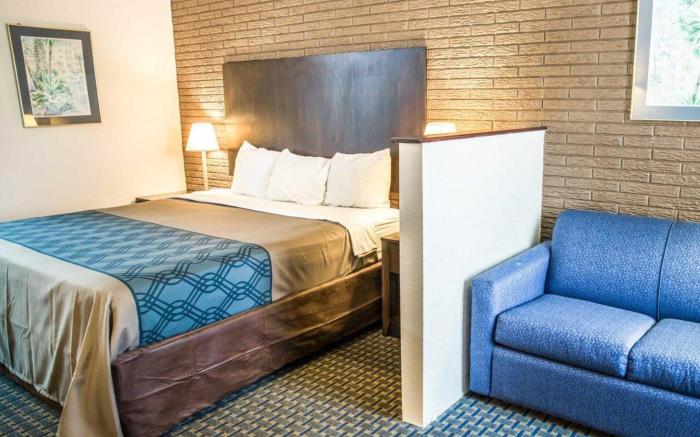 Rodeway Inn & Suites Wilmington North
