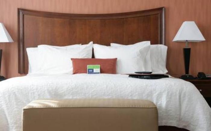 Hampton Inn and Suites Folsom