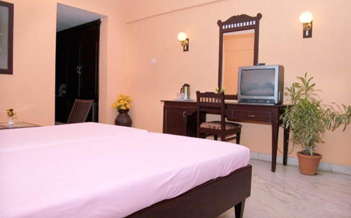Hotel Liwa Tower