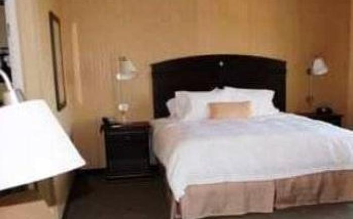 Hampton Inn Suites Plattsburgh