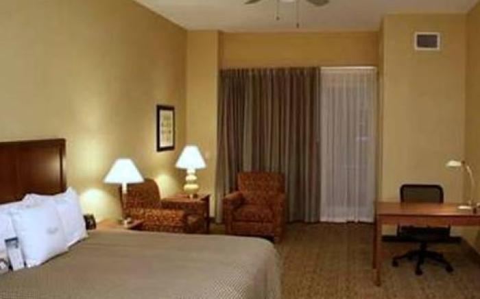 Homewood Suites by Hilton Phoenix Airport South Hotel
