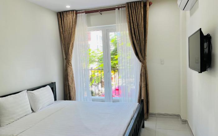 Kosmos Apart Hotel Phu Quoc - Night market & Walkin to beach