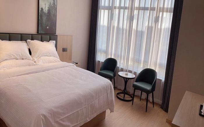 GreenTree Inn Chizhou Pingtian Lake Qingfeng Avenue Business Hotel