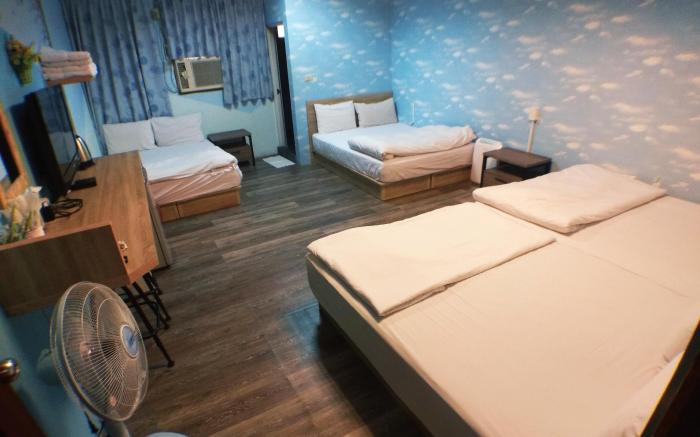 JJ House 8 Pax Room 1