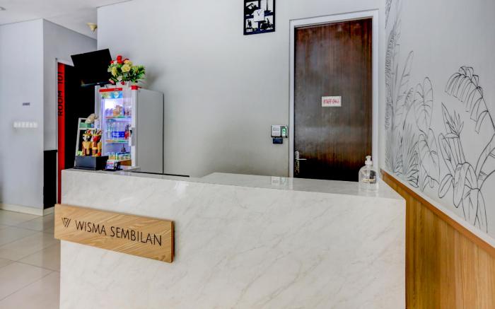 SUPER OYO Capital O 90056 Wisma Kebon Kacang 9