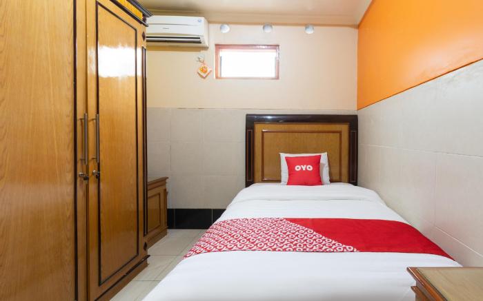 OYO 3727 Homestay Gayatri Sawojajar