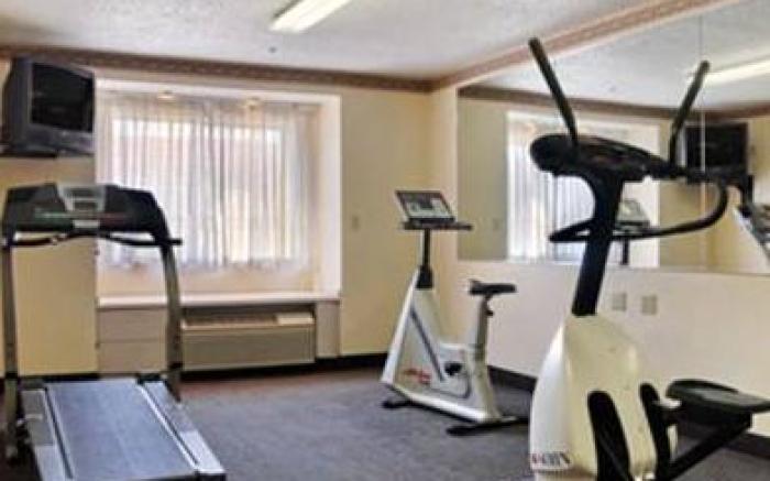 Regency Inn & Suites DFW