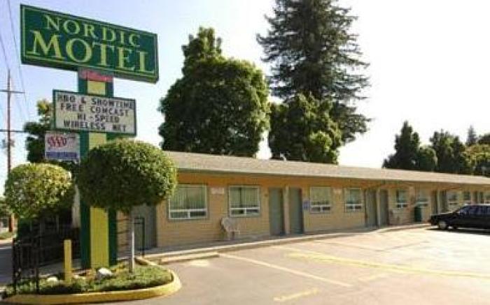 Nordic Inn and Suites