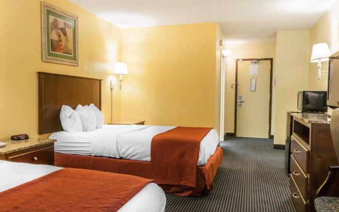 Quality Inn & Suites Lafayette I-65