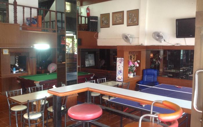 BEN & LEK GUESTHOUSE