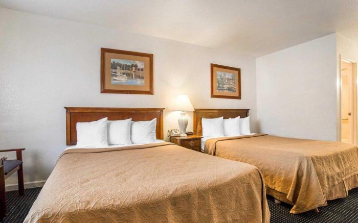 Rodeway Inn at Nevada State Capitol