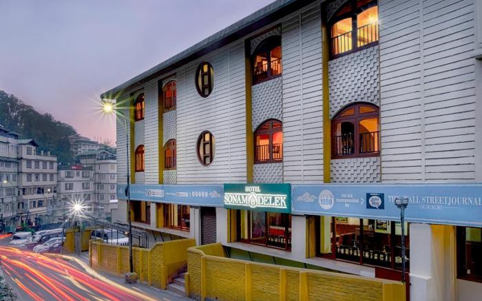 Hotel Sonam Delek