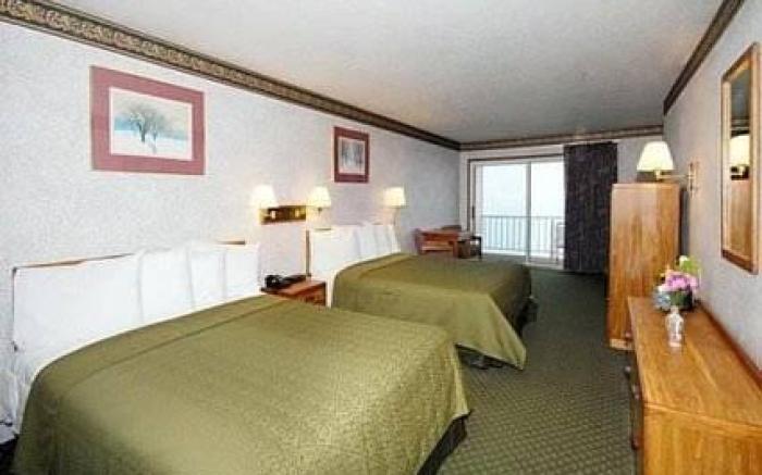 Quality Inn Lakefront