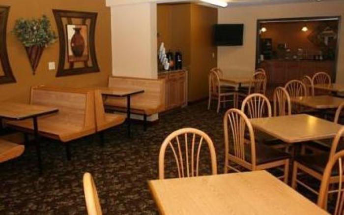 Fargo Inn and Suites