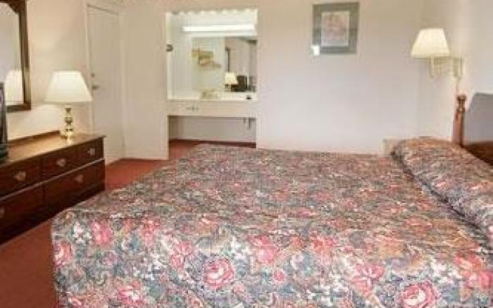 Dahlonega Mountain Inn