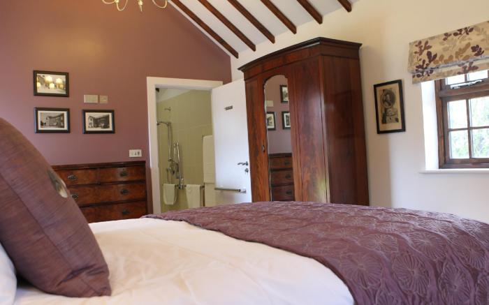 The Compasses Inn
