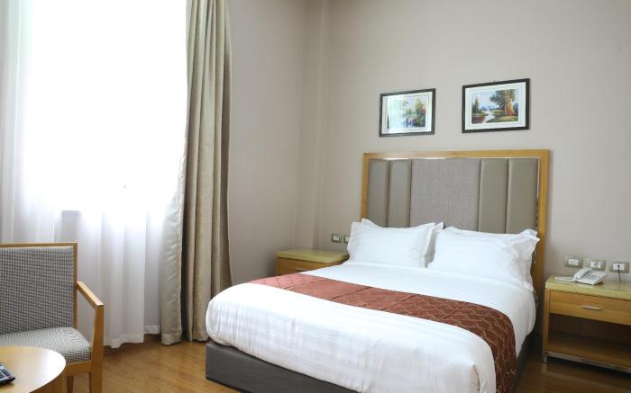 NEW DAY HOTEL