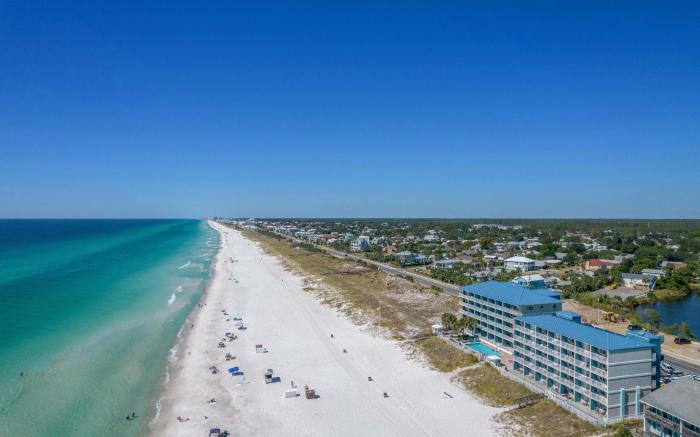 Sugar Sands Beachfront Hotel, a By The Sea Resort