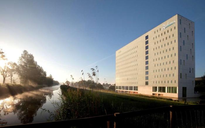 Radisson Hotel & Suites Amsterdam South