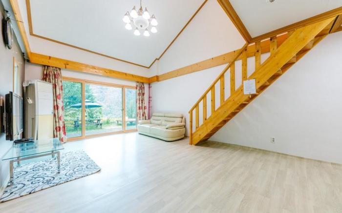 Youngwal cloud garden