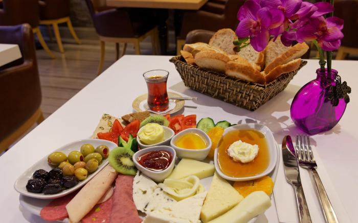 inera Hotel
