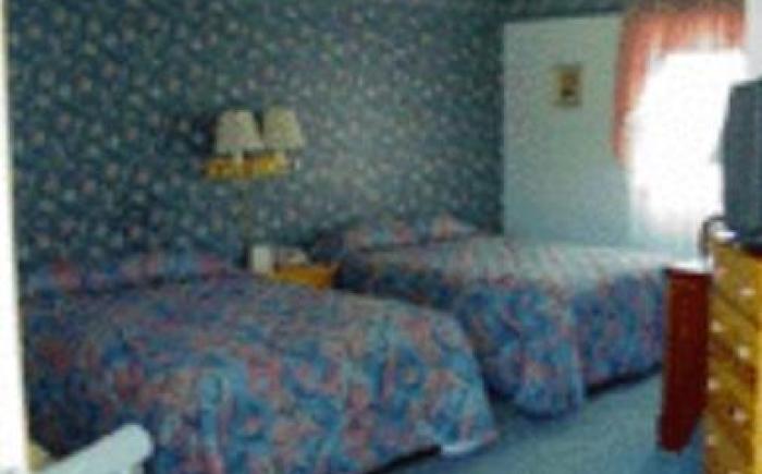 Villager Motel