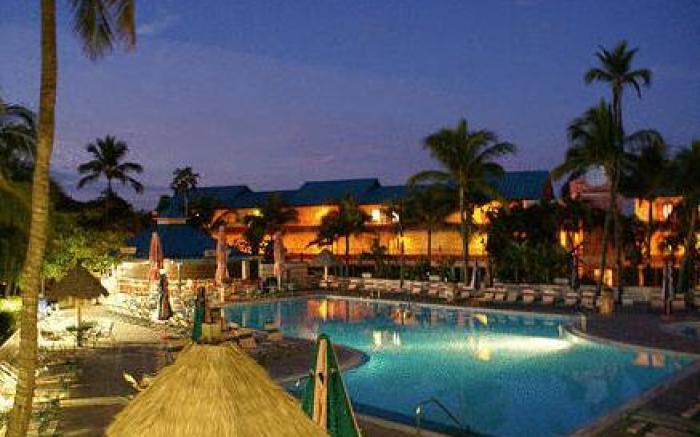 Tween Waters Island Resort & Spa