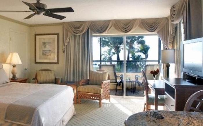 Tween Waters Island Resort & Spa