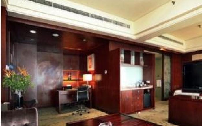 Haiwaihai Crown Hotel