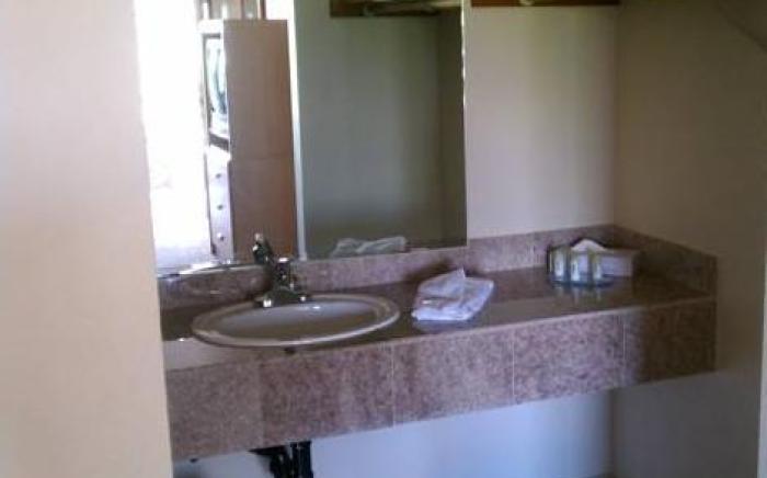 Arlington Motor Inn