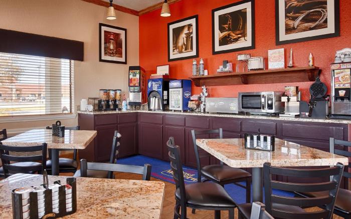 SureStay by Best Western Floresville