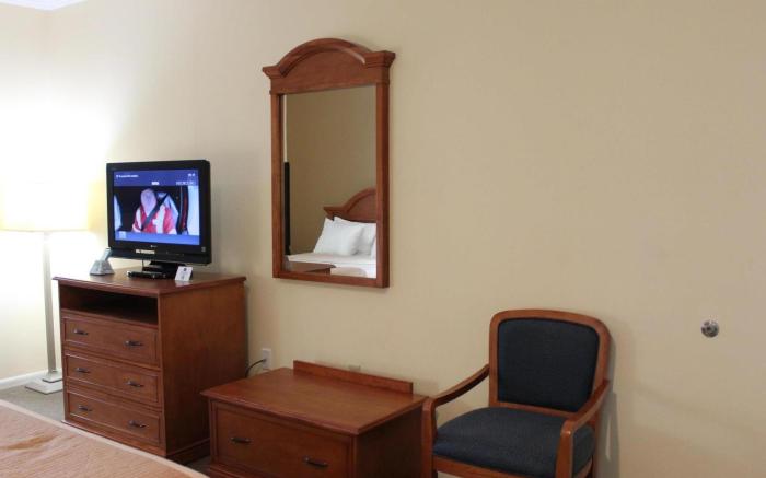 Days Inn by Wyndham Navasota