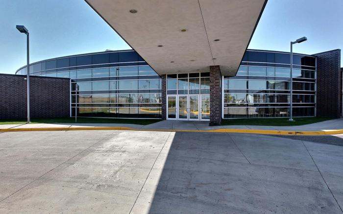 Country Inn & Suites by Radisson, Fergus Falls, MN