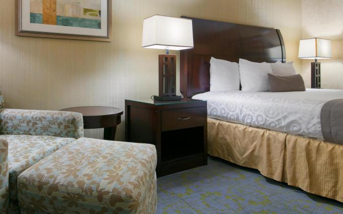 Best Western Plus Wasco Inn and Suites