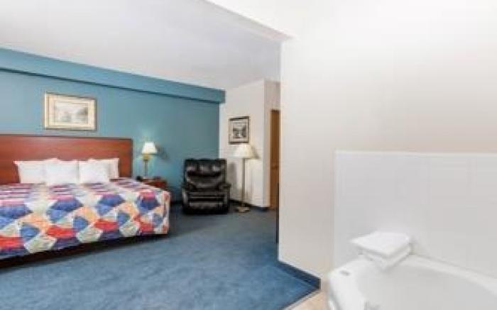 Reston Inn & Suites