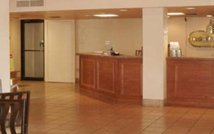 Masters Inn Tucker
