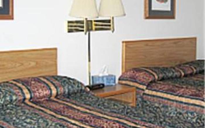 Regency Inn & Suites Faribault